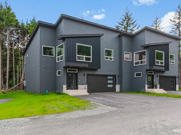 122 Powder Run Ln #8, Girdwood, AK 99587