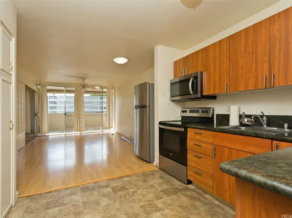 1423 Emerson St APT 213, Honolulu, HI 96813