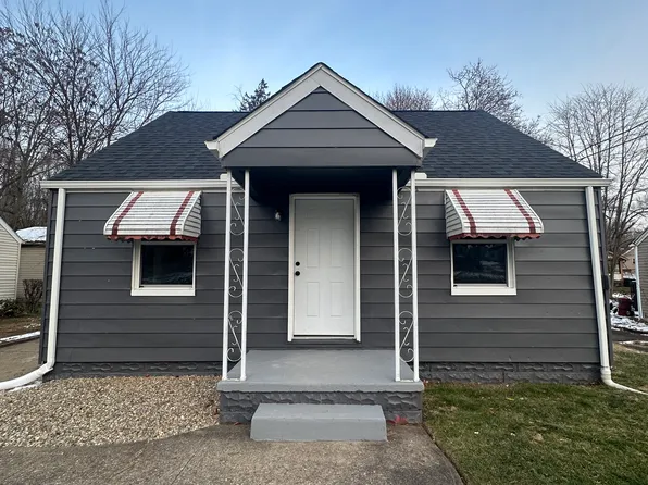 1124 3rd St SE, Massillon, OH 44646