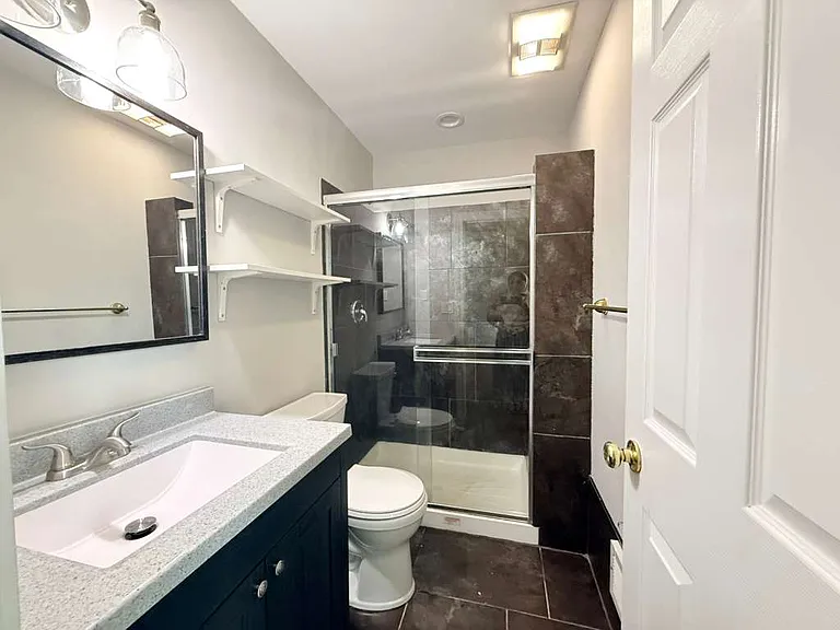 229 Juniper Ln — Photo 8