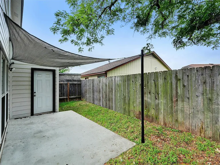 11406 Ptarmigan Dr #B — Photo 20