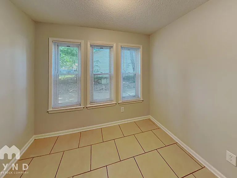 4574 Trout Valley Dr — Photo 11