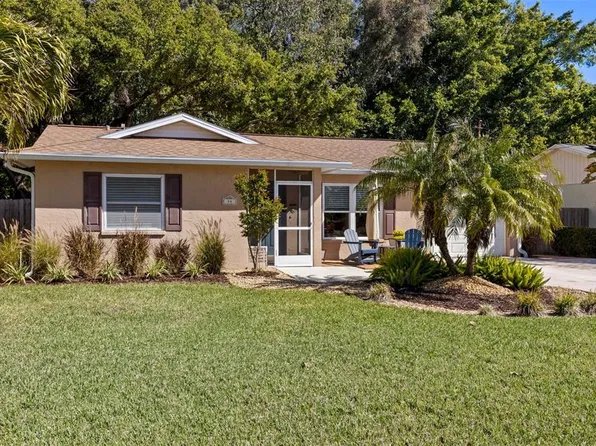 14 Cypress Dr, Palm Harbor, FL 34684