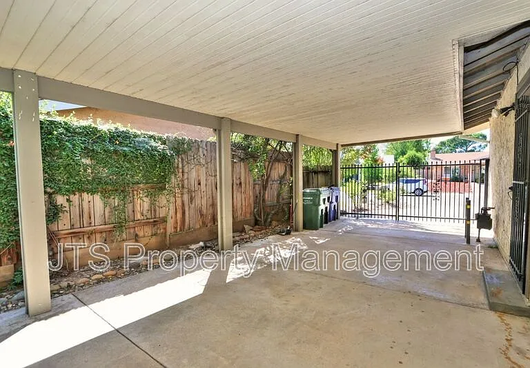 6830 Mellodora Dr — Photo 49