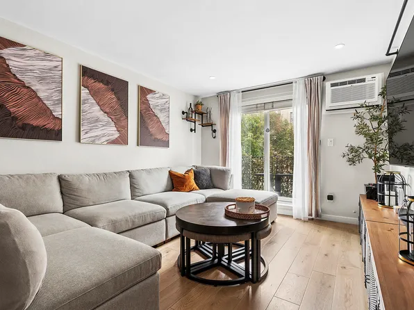 143 Bay Ridge Parkway image 1 of 11