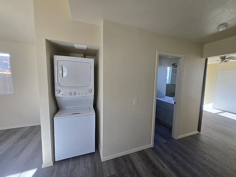 1484 Tonto Dr #1 — Photo 11