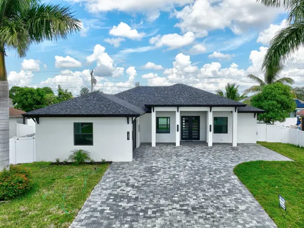 1601 SW Neptune Avenue, Port St Lucie, FL 34953