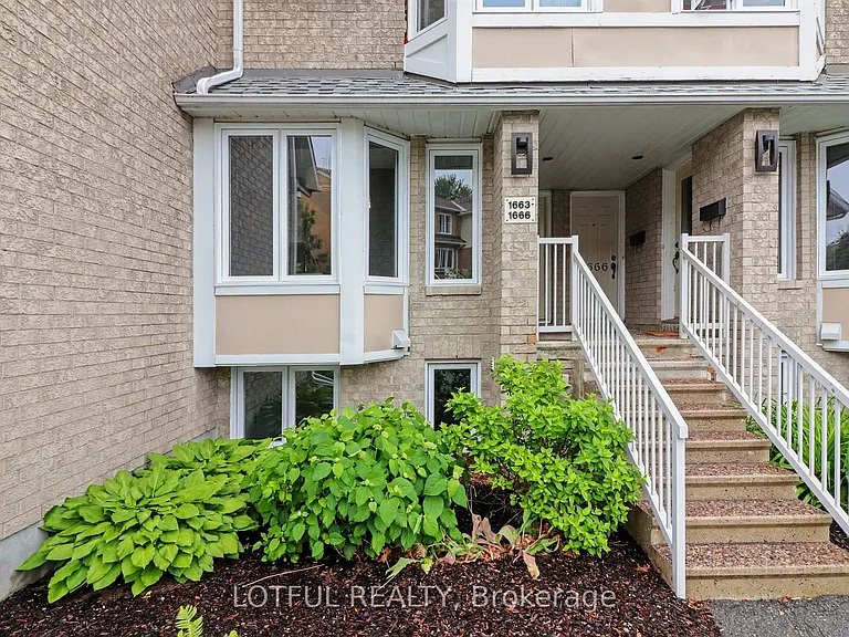 1663 Locksley Ln — Photo 2