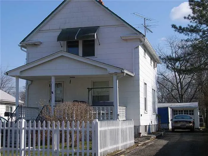 3bdrm House For Rent — Photo 1