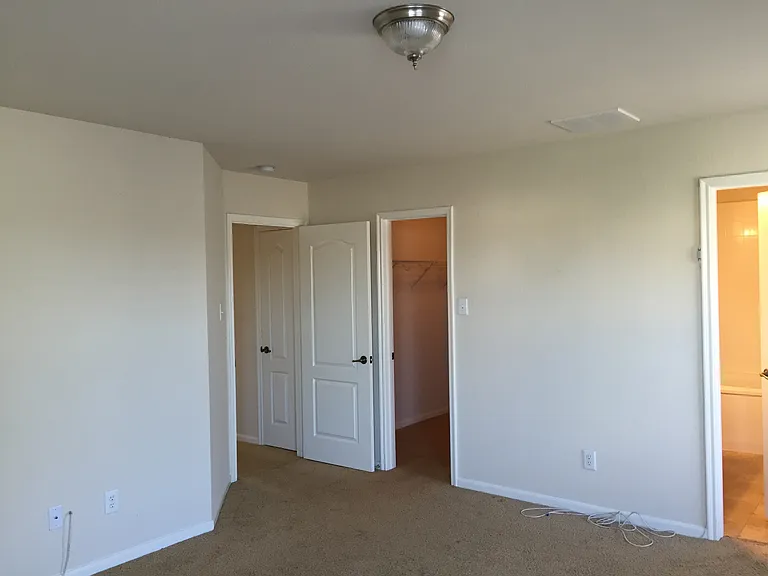 13447 Blue Swallow Dr — Photo 10