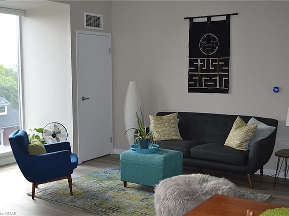 5th image of 5 Gordon St #406