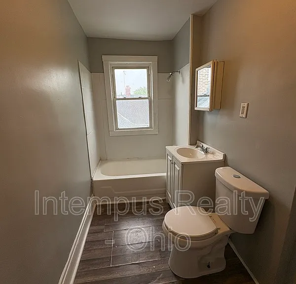 942 Eddy Rd #3 — Photo 9