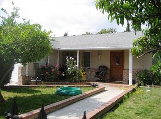 17401 Valerio St, Van Nuys, CA 91406