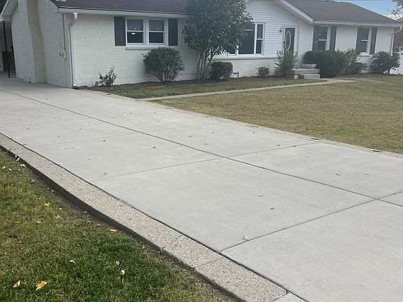 2nd image of 128 Stillhouse Rd