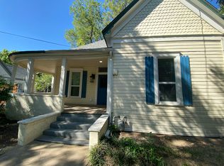 723 N Buffalo Ave, Cleburne, TX 76033