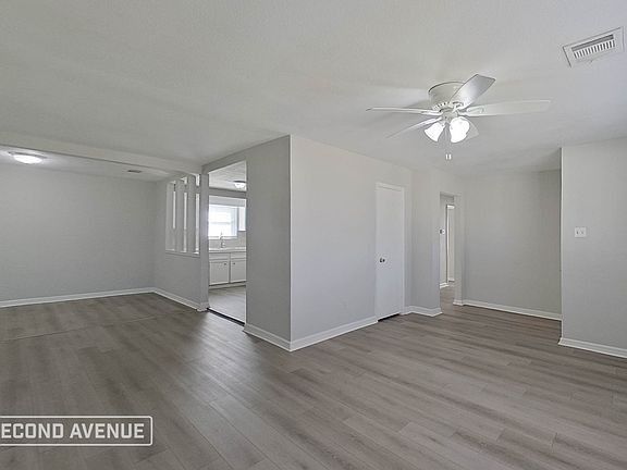 3rd image of 205 Tilden Dr