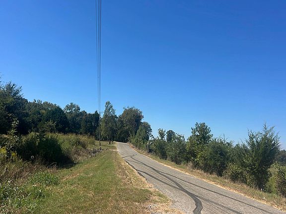 5th image of 1631 County Road 306