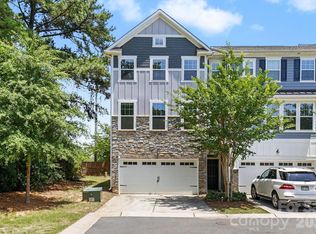 15124 Holly Run Ln, Charlotte, NC 28277