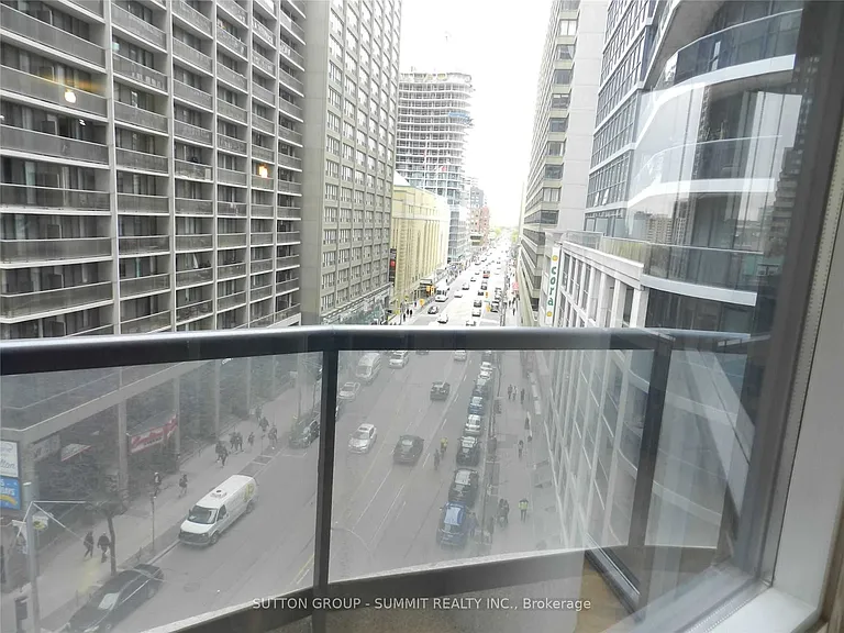 21 Carlton St #705 — Photo 9