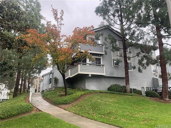 3rd image of 26816 Claudette St Unit 316