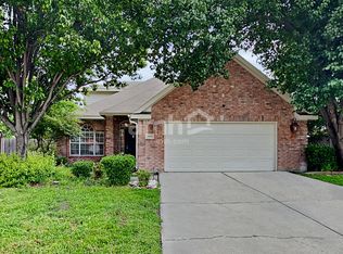 4308 Rebecca Ct, Grand Prairie, TX 75052
