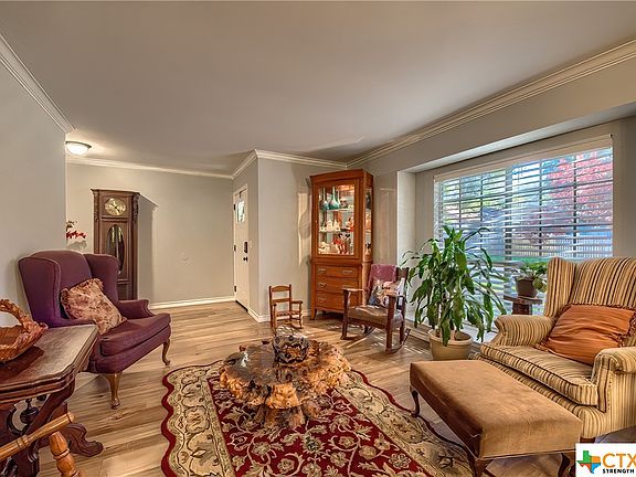 3rd image of 5807 Cypress Bend St