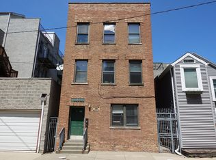 1648 W Ontario St #1, Chicago, IL 60622
