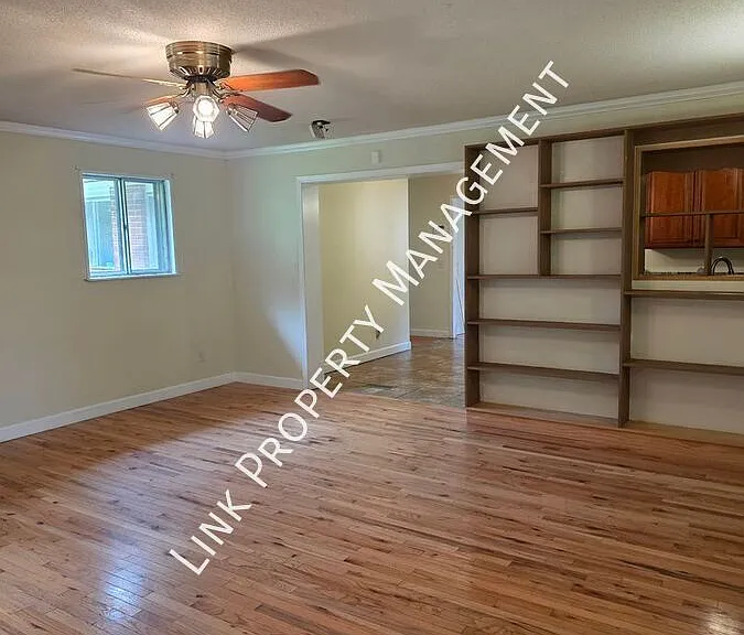 5407 Winniespan Rd — Photo 5