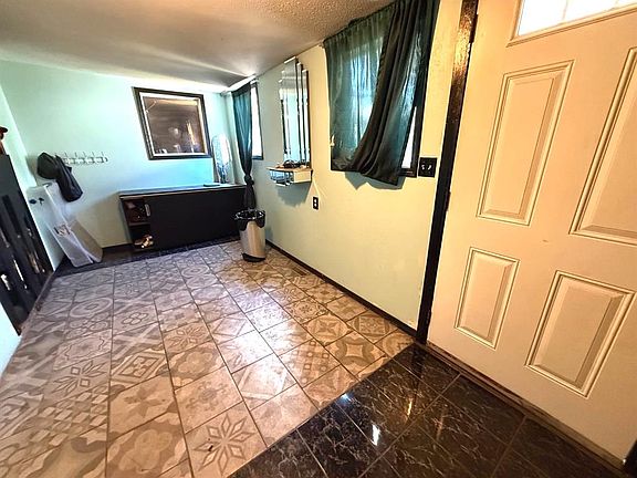 3rd image of 4724 SE 45th Ave
