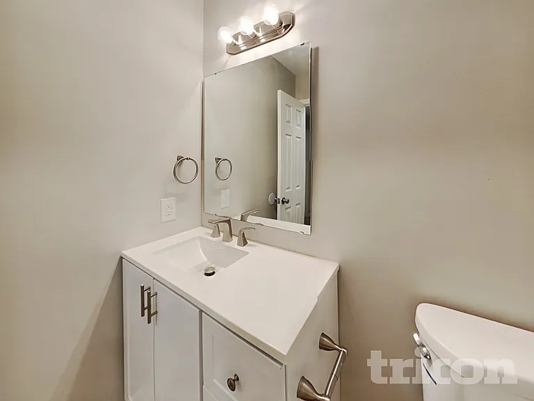 1263 Brookdale Ct — Photo 12