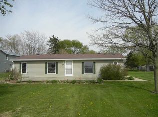 8905 Howard St, Stockwell, IN 47983