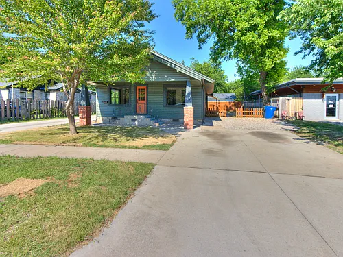 315 N Crawford Ave Photo 1