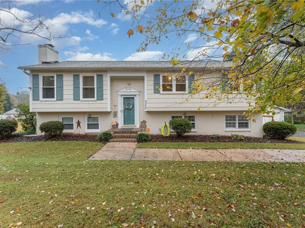 2308 Pebble Creek Rd, Winston Salem, NC 27107