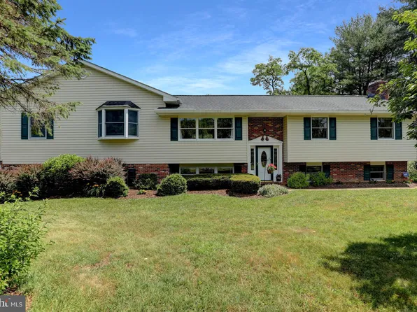 1611 Steeplechase Dr, Jarrettsville, MD 21084