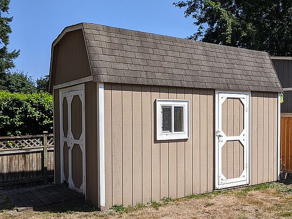 4th image of 17421 100th Ave SE