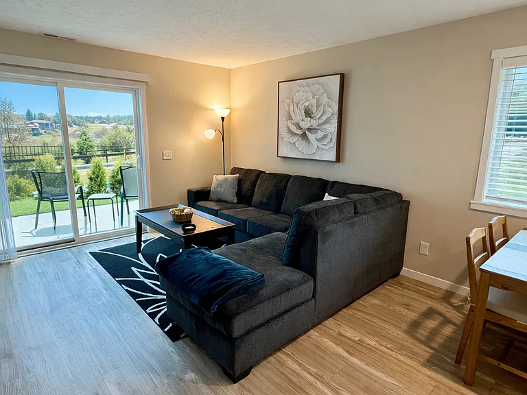 3788 Woodgate Dr — Photo 6