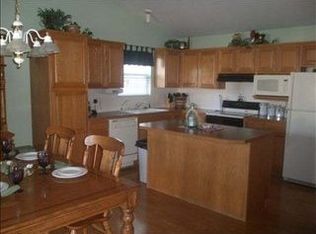 217 S Lakeside Dr, Andover, KS 67002