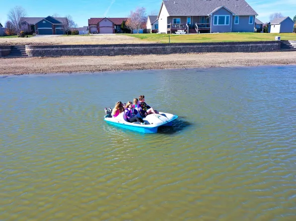 3008 S Duncan St, Newton, KS 67114