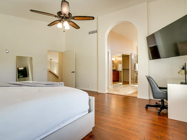 11433 W Piccadilly Rd — Photo 10