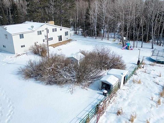 3rd image of 9764 Zim Rd