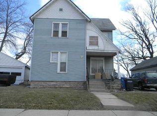 336 Broad St, Oshkosh, WI 54901