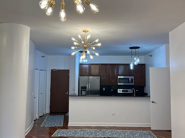 1322 S Prairie Ave #304 — Photo 3