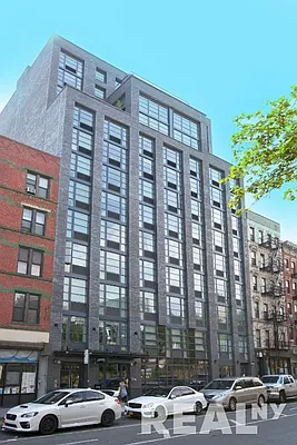 Rented by REAL New York | media 21