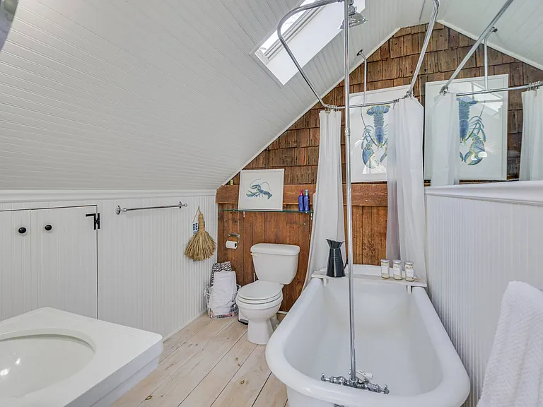 2983 Montauk Hwy — Photo 19