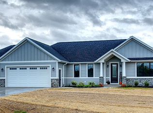 1729 Willow View Ct, Wilson, WI 53081