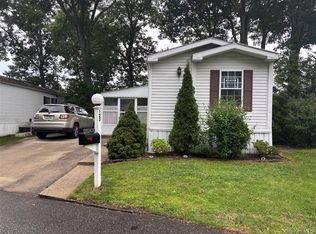 1661 Old Country Road #125, Riverhead, NY 11901