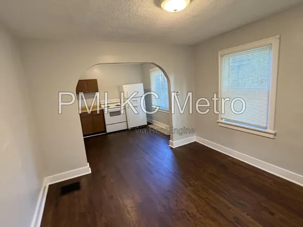 801 S Cedar Ave Unit A, Independence, MO 64053