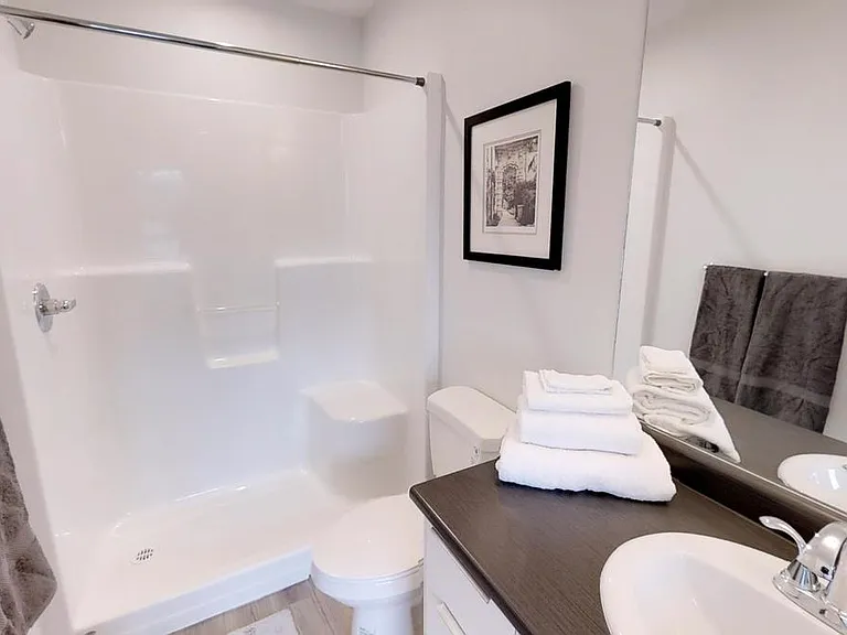 733 Goldstream Ave — Photo 11
