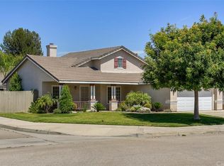 7621 Dunkirk Ave, Highland, CA 92346