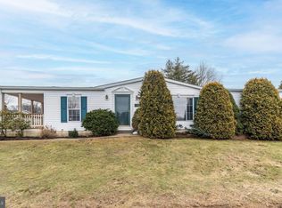 96 Willow Ln, Sellersville, PA 18960